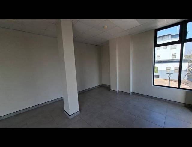 OFFICE PROPERTY TO RENT IN MEER EN SEE